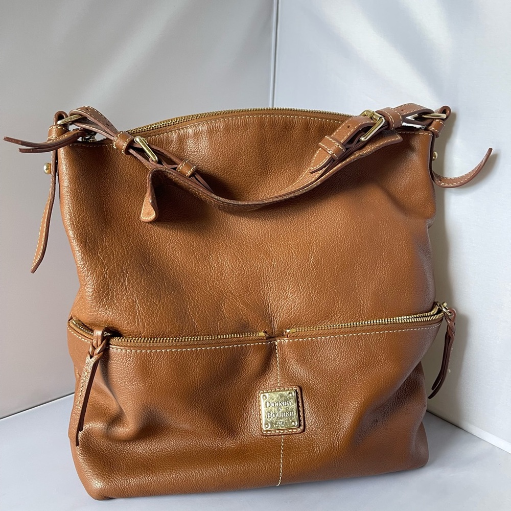Dooney & Bourke Dillen Pocket Sac Shoulder Bag - Picture 2 of 9